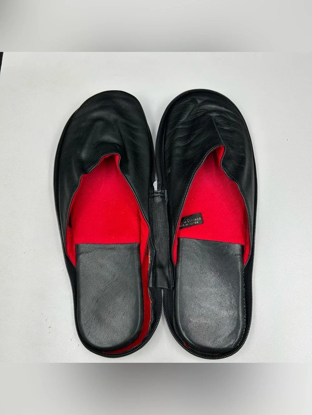 Vintage Cadillac Leather Travel Slippers Zipper Case Made Korea Hotel Gift